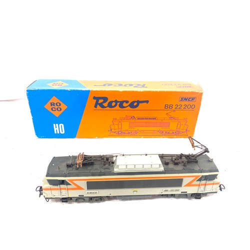 66 - Roco SNCF 22200 Electric locomotive, boxed