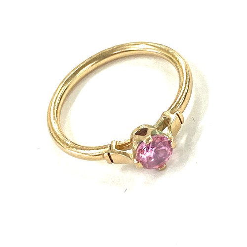 453 - Vintage 9ct gold pink cz Ring marked 9ct weight 1.1grams uk ring size n+