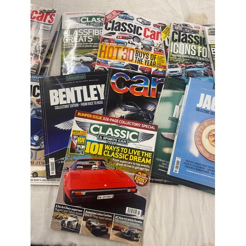 257 - Large selection of classic cars magazines