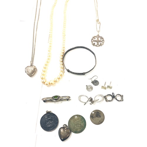 501 - Large selection vintage silver jewellery to include lockets, chains, pendants, cuff bangle, brooches... 