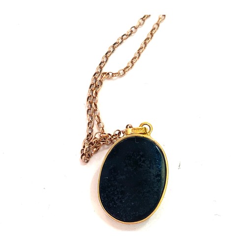 476 - 14ct gold Pendant on a 9ct gold chain total weight approx 5.7g