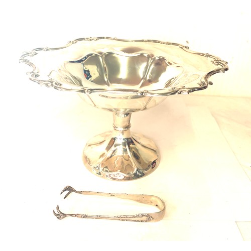 544 - Vintage silver 1906 silver hallmarked centerpiece/fruit bowl, London silver hallmarks total weight a... 