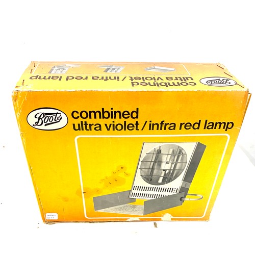 178 - Vintage Boots Combined ultra violet/ infra red lamp