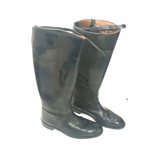 204 - Pair of vintage boxed Mens riding boots