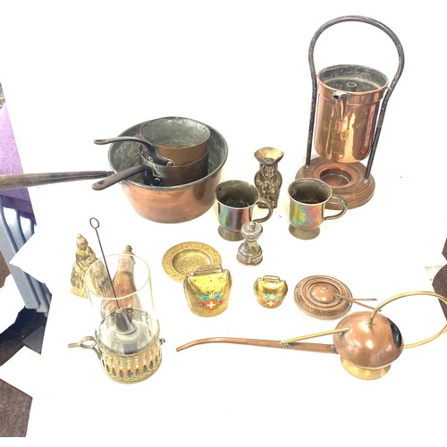 209 - Selection of vintage and later brass and copper ware