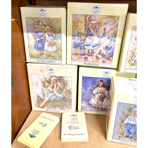 10 - Selection of Leonardo collection figures all boxed to include The Lace shawl, baking day, Dip for do... 