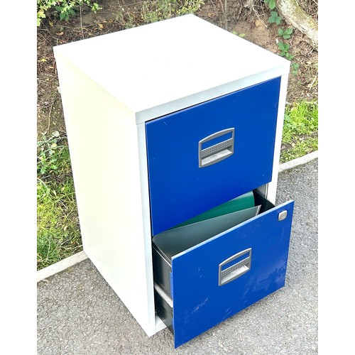 560 - 2 drawer metal filing cabinet, Height 26.5 inches, Depth 16 inches, Width 16 inches