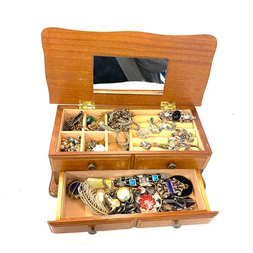 520 - Jewellery box and a selection of assorted costume jewellery includes Mexican silver, marcasite etc