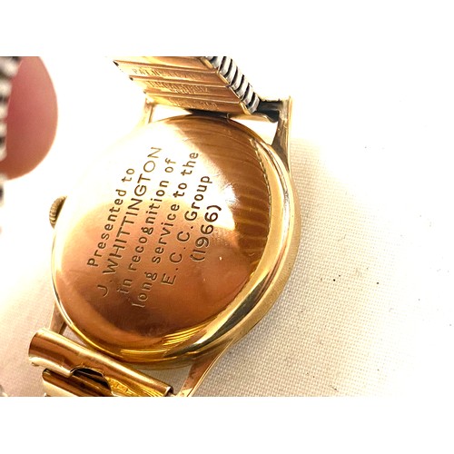 491 - Gents 9ct gold Thos Russell & Son wristwatch, with original warranty certificate, working order, no ... 