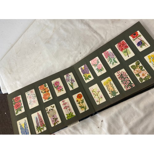 210 - Large selection of assorted vintage cigarette cards to include wild flowers, British Wild life, Poli... 