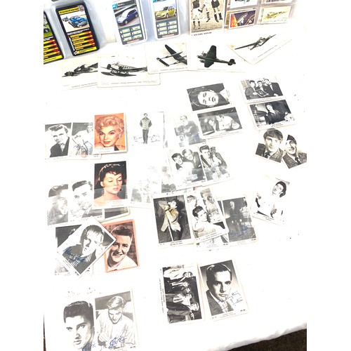 325 - Selection of assorted vintage cigarette cards to include supercars, military etc