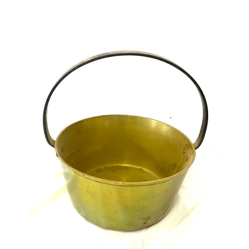 100 - Vintage brass jam pan