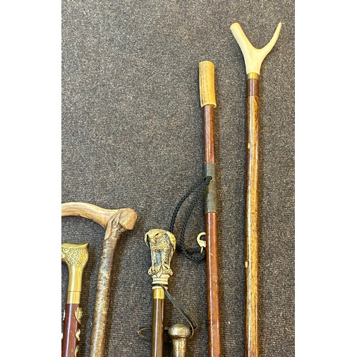 199 - Large selection of vintage and later walking stick