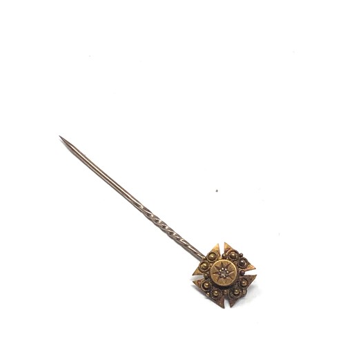 91 - Antique 15ct gold & small rose diamond stick pin measures approx 5cm long