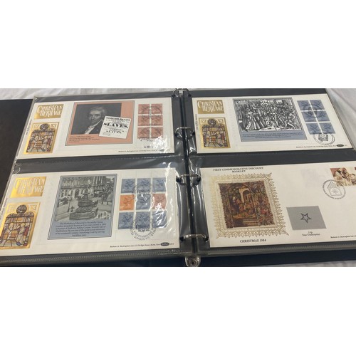 98 - 3 Folders of vintage first day covers includes New Format Booklet, British Food And Farming, British... 