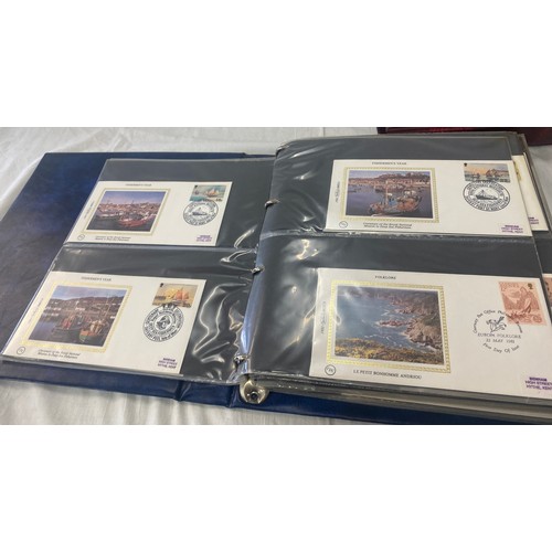 98 - 3 Folders of vintage first day covers includes New Format Booklet, British Food And Farming, British... 