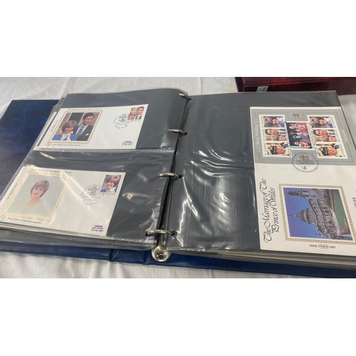 98 - 3 Folders of vintage first day covers includes New Format Booklet, British Food And Farming, British... 