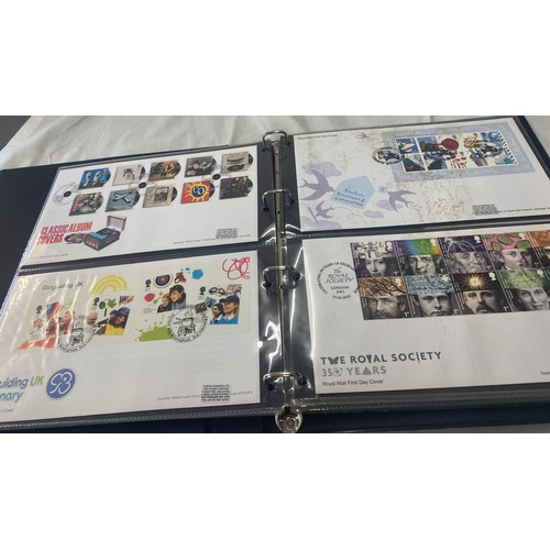 118 - 3 Folders of vintage first day covers includes Domesday 900, The welsh bible, cards at christmas Fir... 