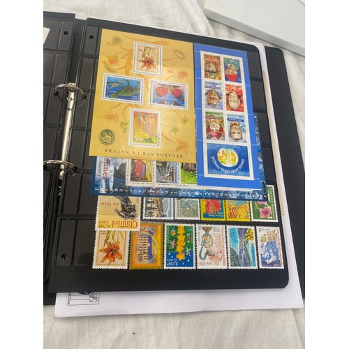 300 - Large selection of vintage and later stamps