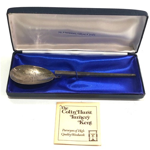 27 - St Dunstan silver craft boxed replica of the earliest Christening roman silver spoon of the fourth c... 