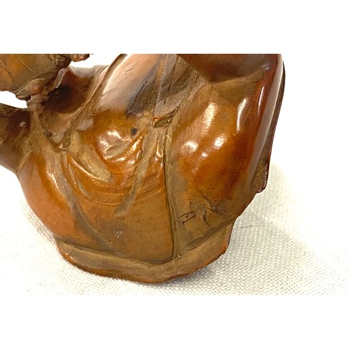 449 - Two antique 19th century Japanese boxwood netsuke. Largest measuring 6.5cm