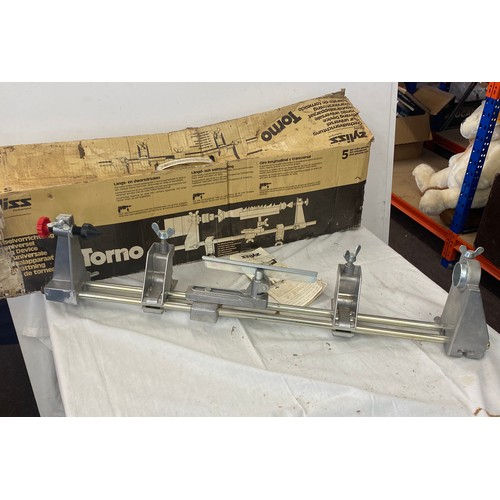 207 - Zylizz Torno drill attachment and a Zyliss profi king vice both boxed, untested