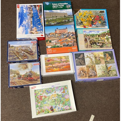 313 - Large selection of assorted Puzzles