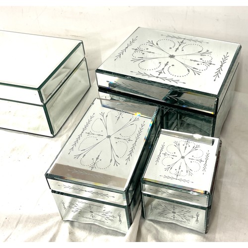 245 - Selection of mirrored jewellery boxes