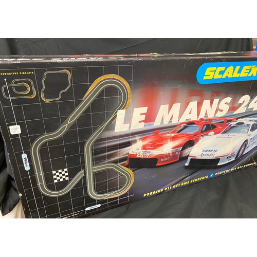 271 - Boxed Le Mans 24hr scalextric, c1023