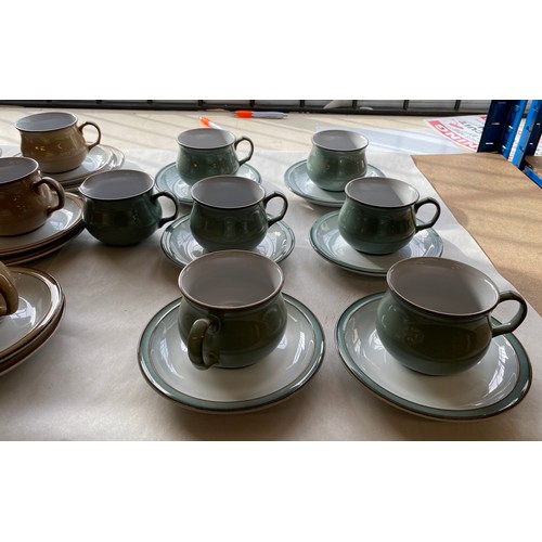 418 - 13 pieces of Denby Regency green and 41 pieces of Denby Viceroy includes Cups, saucers, dinner plate... 