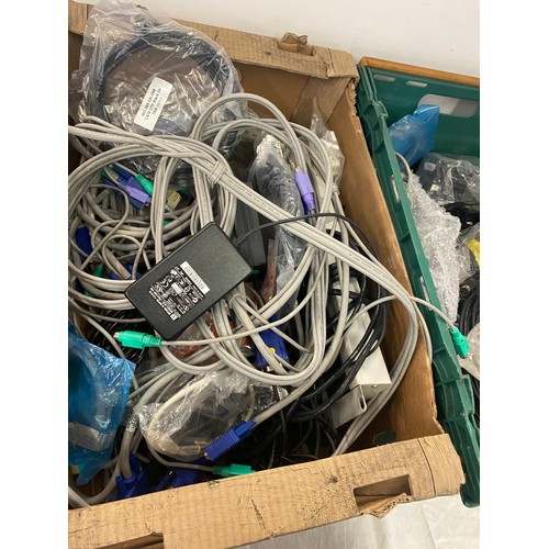 393 - Large selection of computer leads etc