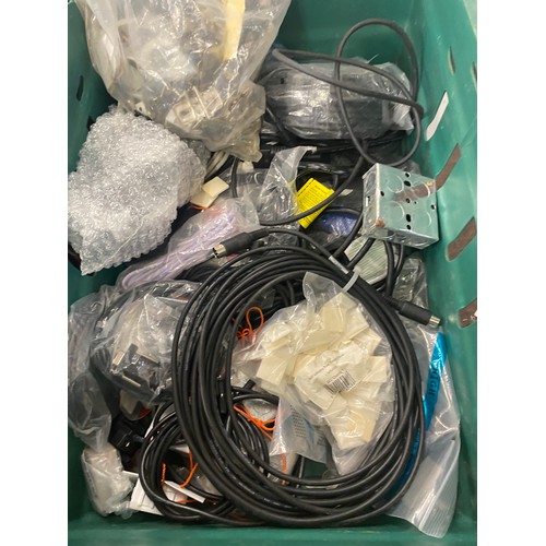 393 - Large selection of computer leads etc