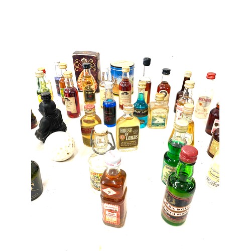 172 - Large selection of alcohol miniatures inludes archers, whiskey etc