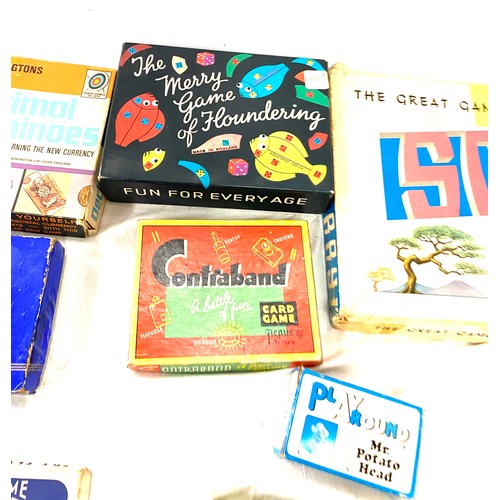 176 - Selection of vintage board games includes snake number etc