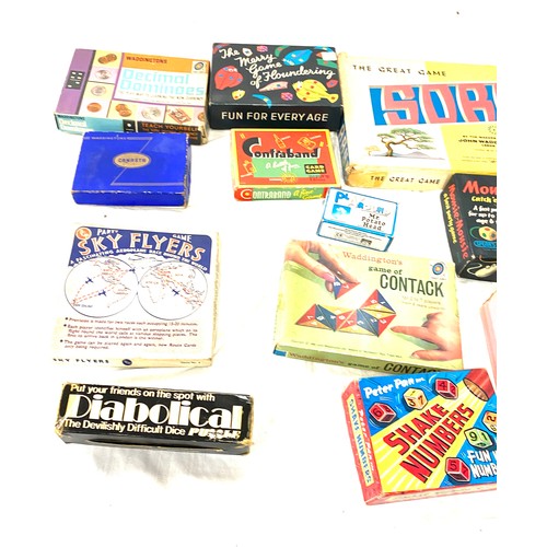 176 - Selection of vintage board games includes snake number etc