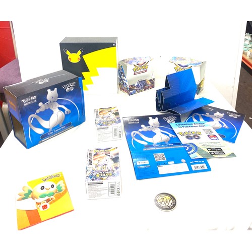 362 - Pokemon Elite trainer boxes and accessories