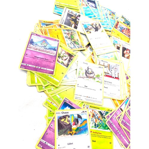 474 - Large selection of assorted Pokemon cards