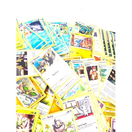 474 - Large selection of assorted Pokemon cards