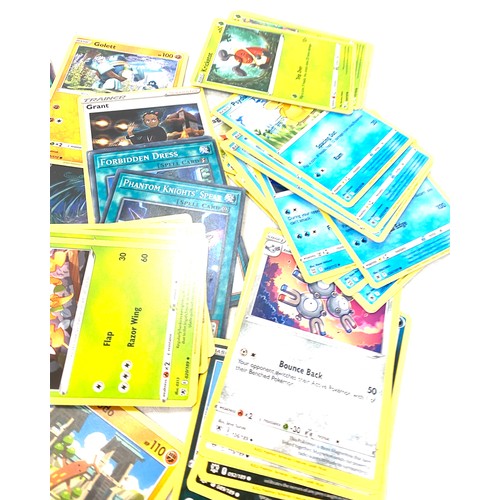 475 - Large selection of collectors cards includes Pokemon, Yu Gi Oh Classic bassball topps cards etc