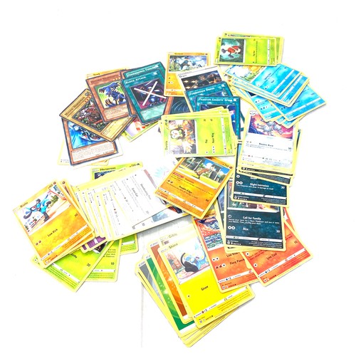 475 - Large selection of collectors cards includes Pokemon, Yu Gi Oh Classic bassball topps cards etc