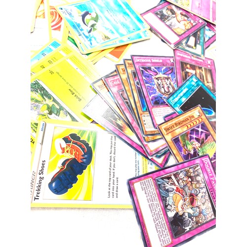 476 - Large selection of collectors cards includes Pokemon, Yu GI Oh etc