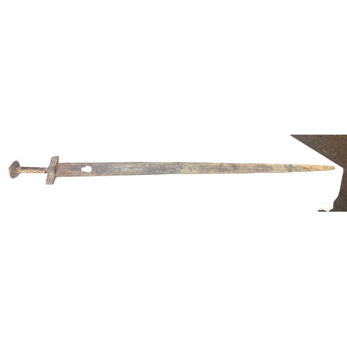 243 - Vintage sword, A/F