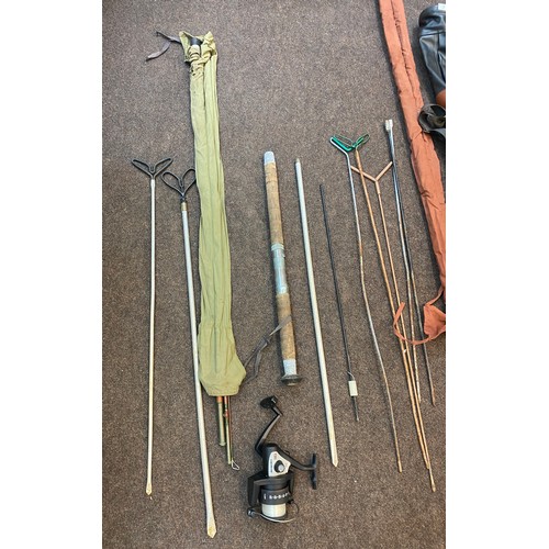 147 - Selection of vintage and later fishing kit includes Reel, Rod rests, case and 2 rods