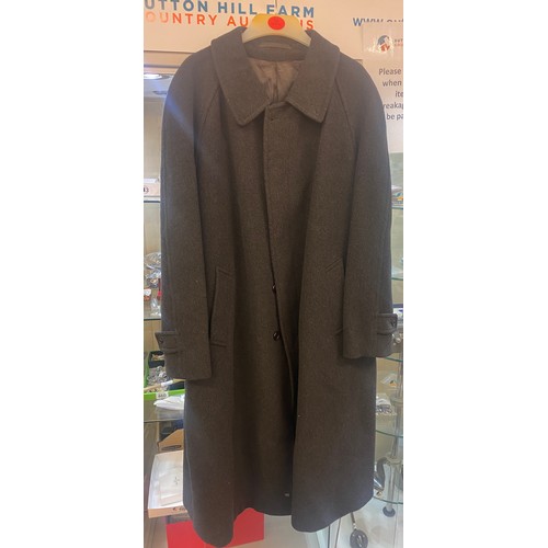 404A - Gents Wool over coat size XL 126cm long