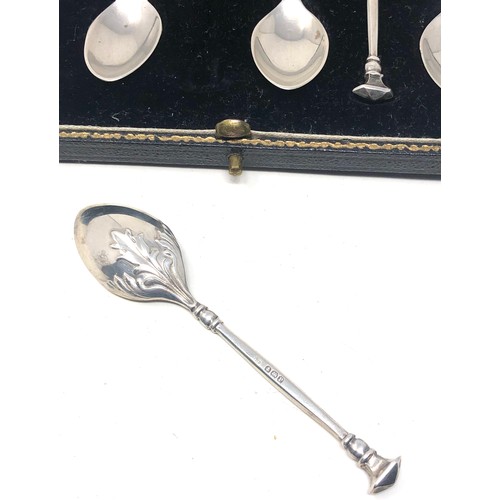 81 - Boxed 6 silver teaspoons