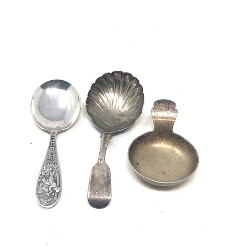 51 - 3 silver tea caddy spoons