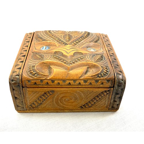 444 - Carved New Zealand Maori box with Tiki lid and Paua shell eyes