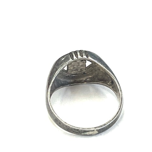 558 - Vintage silver Manchester United football ring