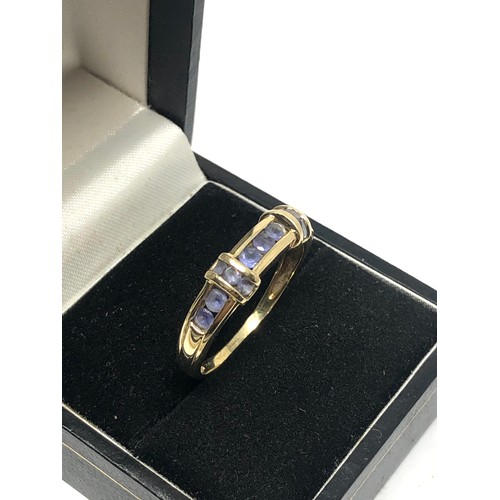 113 - 9ct gold Tanzanite ring weight 2.7g