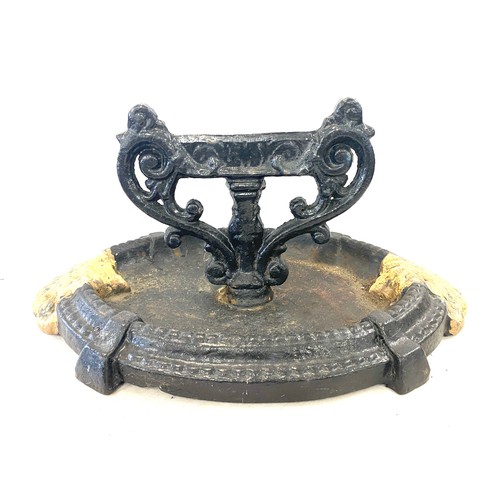 155 - Vintage cast iron foot scraper